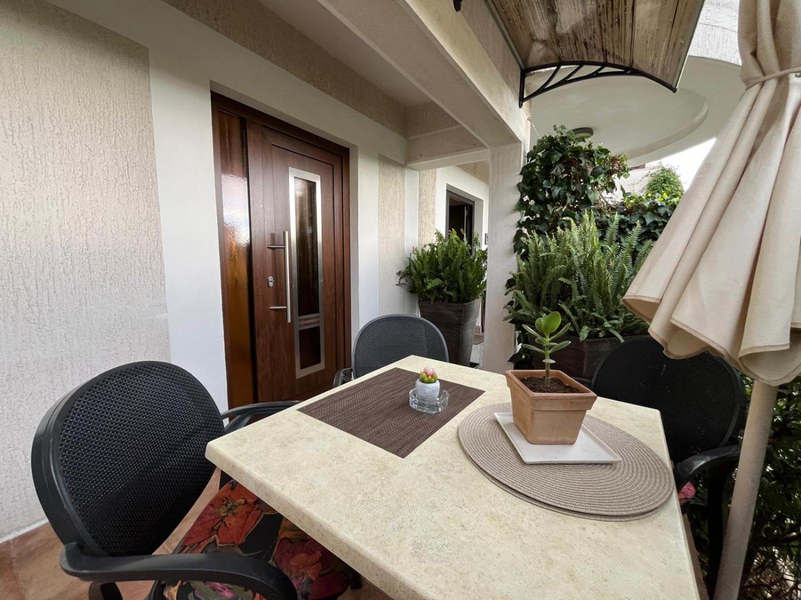 Apartments Deak Πόρετς Εξωτερικό φωτογραφία